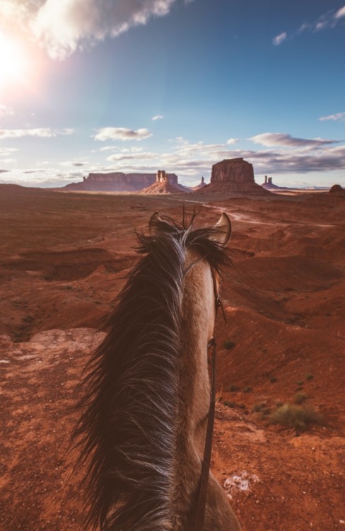 Monument Valley on horseback by Brendan Bannister
