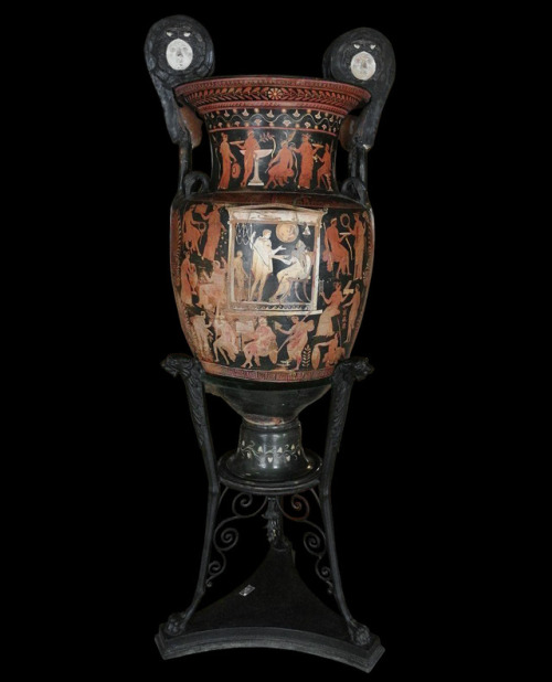 theancientwayoflife: ~ So-called “Vase of Patroclus”/Red-figure volute-krater. Place of origin: Apul