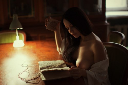 annantan:  Le philtre d’amour  (photo by Bogdan Popravko © )  
