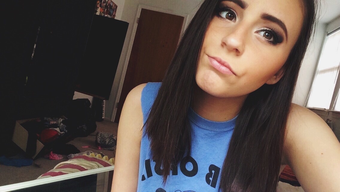 spikelyndraf:  no-homo-lol:  🌈👭  Gorgeous!☺️
