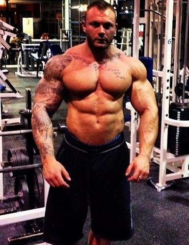 britishmusclecub:  ask 🇬🇧💪🐻 British MuscleCub