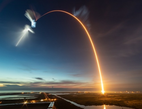 nasa-daily: Dawn s Early Light, Rocket s Red Glare via NASA ift.tt/2z8js8B