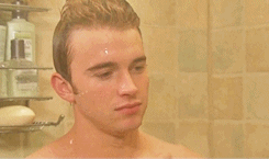boycaps:  Chandler Massey &amp; Freddie Smith sharing a shower and a gay kiss