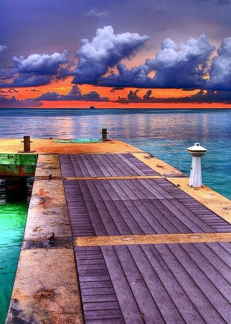 time-bazaar:  Pier, Rum Point, Grand Cayman 