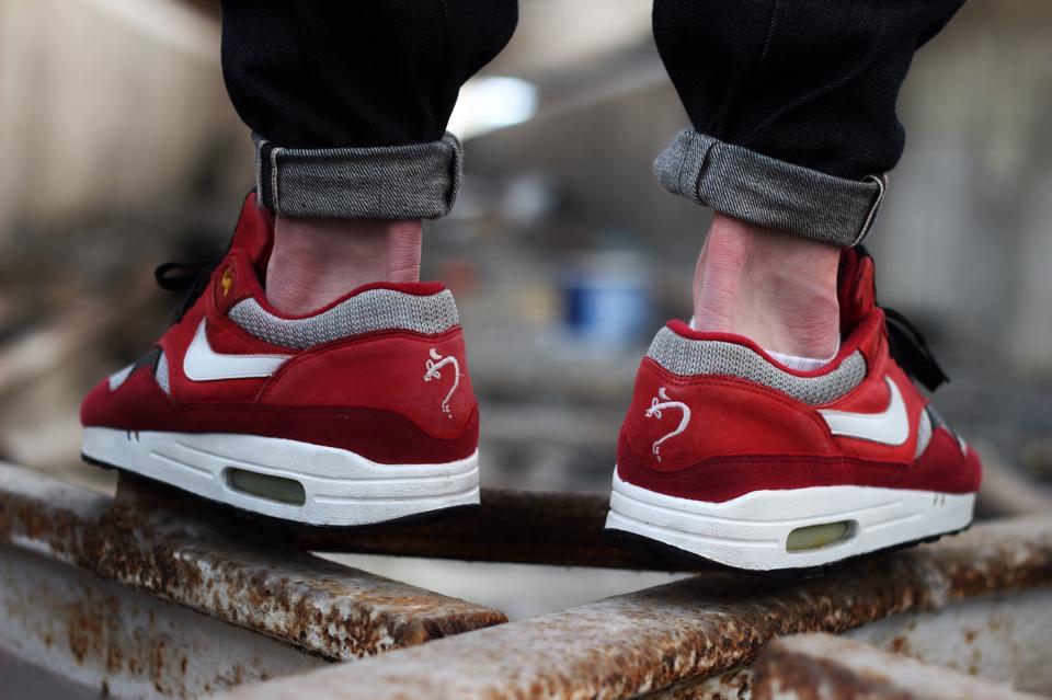 air max 1 dragon