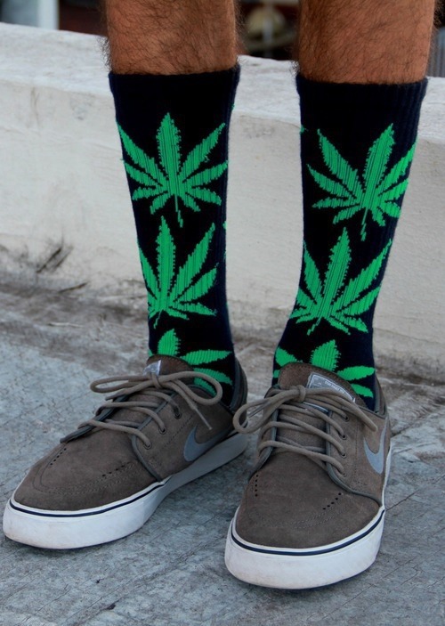 trippyvvibes:  ☯lets go trip☯
