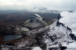 everskye:  Quiraing, 22.01.15, featuring Cleat, Bioda Buidhe, Beinn Edra, the Trotternish Ridge, The Table, an overview of Staffin Bay and the surrounding community and Staffin Island. It was fiercely windy on the summit. Quiraing - Isle of Skye. 