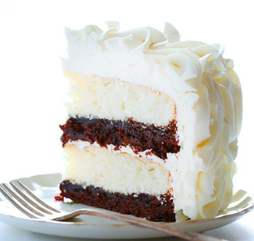 XXX kawaii-food-is-kawaii:  White Layer Cake photo