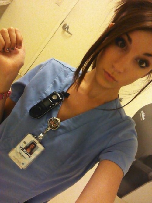 sieteale:  sexy nurses