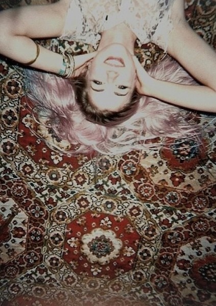 acidic-child:  loveless-innocents:  x  Grunge Blog†♡