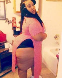 vaboi82:  #bbw #thick #thickthighs 