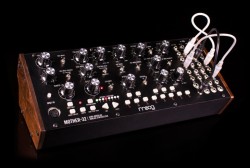 Mother-32 | Moog Music Inc