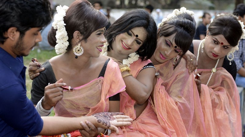 crossdreamers:  Hijras, Bangladesh’s ‘Third Gender’, Celebrate First Ever Pride