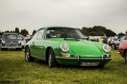carpr0n:  Starring: Porsche 911  by Photocutout    