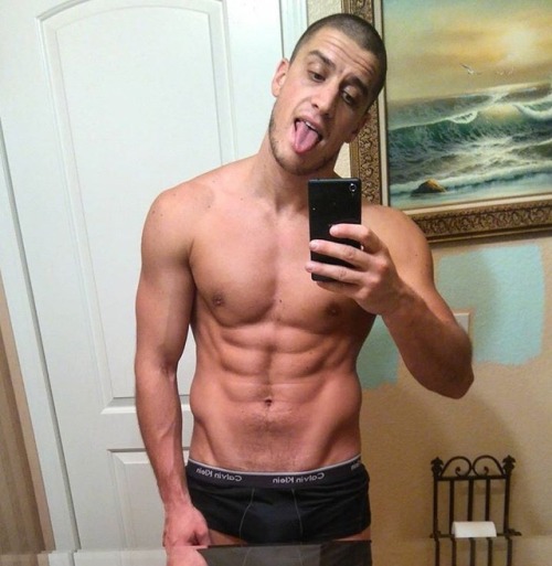 serbian-guys:  stefandancer: Sexy soccer player David NS