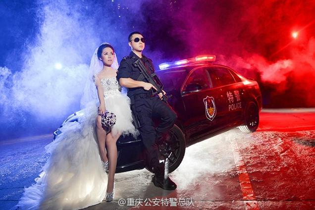 the-goddamazon:  gallowshumorrandom:  victran:  opdownrange:  S.W.A.T. Team Wedding