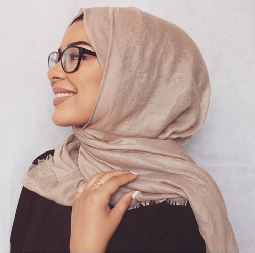 smallyetbeautiful: Habiba Da Silva