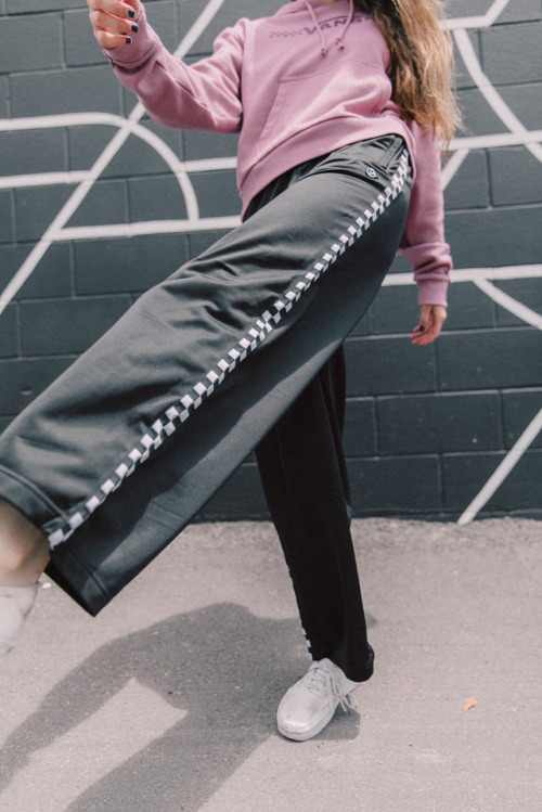 Step up your summer style with the Funnier Times Crop Hoodie and Check Mark Track Pant.