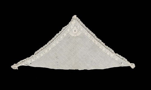 Kerchief c. first half 19th century [x]