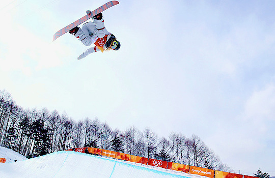 quicksiluers: Congrats to Chloe Kim for winning gold in the Women’s Halfpipe Competition