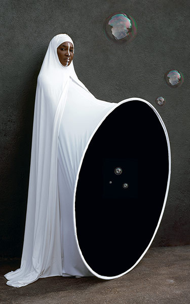 Maïmouna Patrizia Guerresi As a photographer, sculptor, and installation artist, ‘Maïmouna’ Patrizia