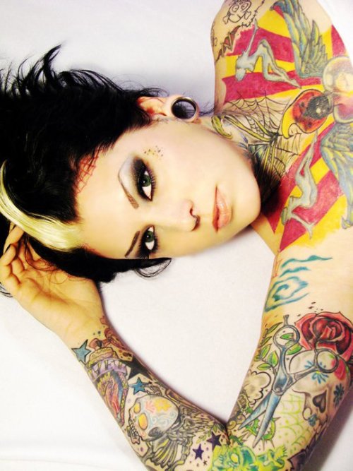 Women with tatoos