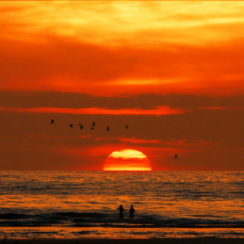 Romantic and refreshing jump! by B℮n on Flickr.