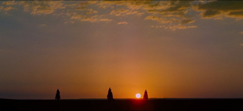 Lawrence of Arabia (1962) - scenes in screencaps [9/??]↳ Sinai“Look: a pillar of fire.”  “No, lord, 