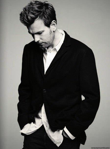 daily-ewan:  Ewan McGregor. 