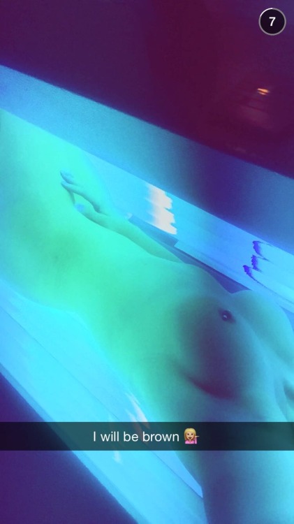 solarium-girls:  ubmit pics and videos Solariumgirls@gmx.de