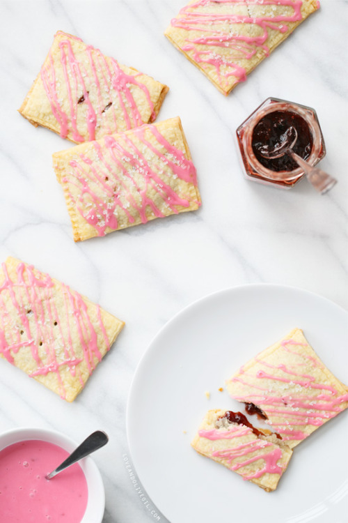 yummyinmytumbly:  Strawberry Jam Toaster Pastries (Homemade Pop Tarts)
