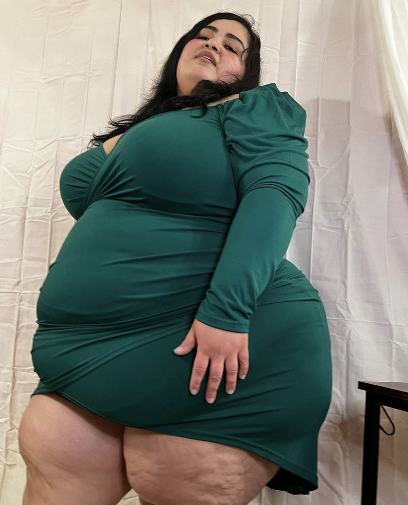 Ssbbw on Tumblr: Instagram : bigcutiegigi