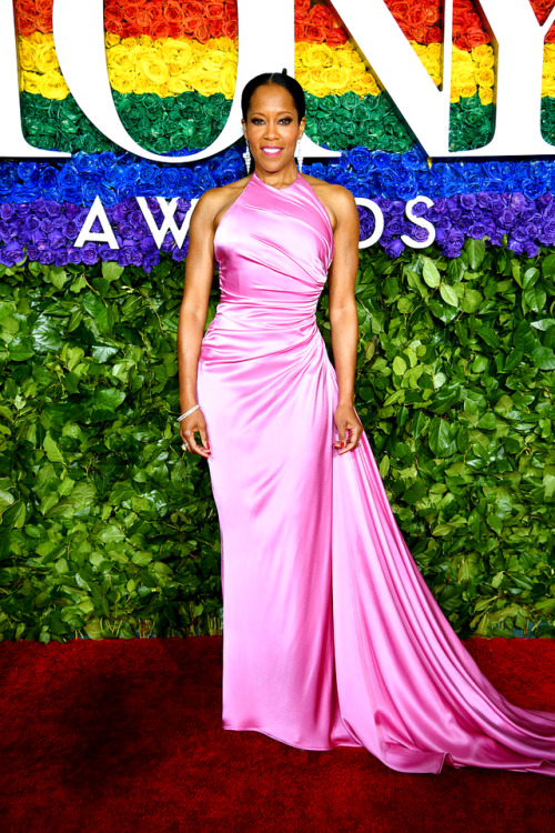 ilovetvshowscharacters:Regina King attends the 73rd Annual Tony Awards at Radio City Music Hall on J