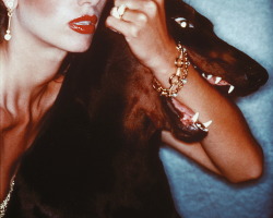 runwaydoll:    Lisa Taylor X Dior 1977  