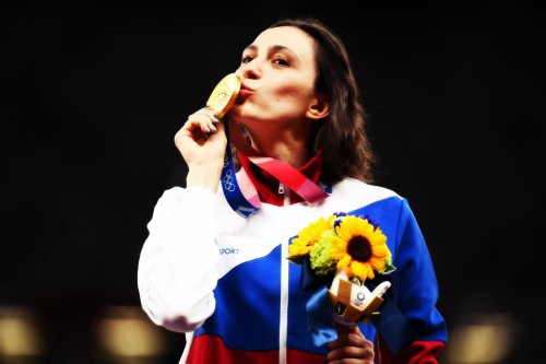 mariya lasitskene wins gold and completes the set of major high jump titles. she is now the current 