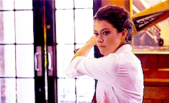 melliescrofano:  &lsquo;Orphan Black&rsquo;s&rsquo; Tatiana Maslany Fight