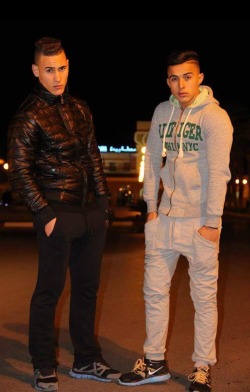 salopearebeu:  domestique5775:  lopeservile:  tom19671:  thetidyboys:  Follow me at http://thetidyboys.tumblr.com  Wow stunning lads   looking for troubles fag?  http://lopeservile.tumblr.comtu cherches les ennuis lopette  http://lopeservile.tumblr.com