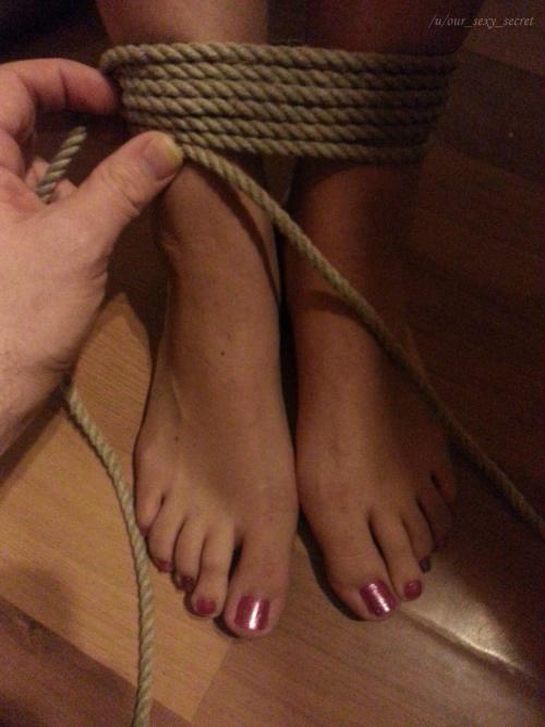 dare-master: Mermaid Tie ( Source ) Visit my blog for fun dares (18+) , DIY BDSM instructions and mo