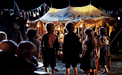 jimmytolans-blog:  lotr meme: ten scenes [9/10] → a long expected party 