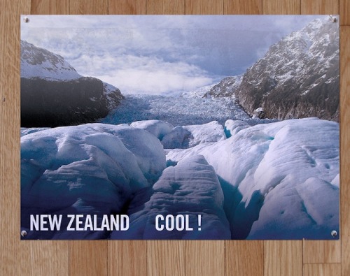 immodestbanana-blog:Let’s go to New Zealand.