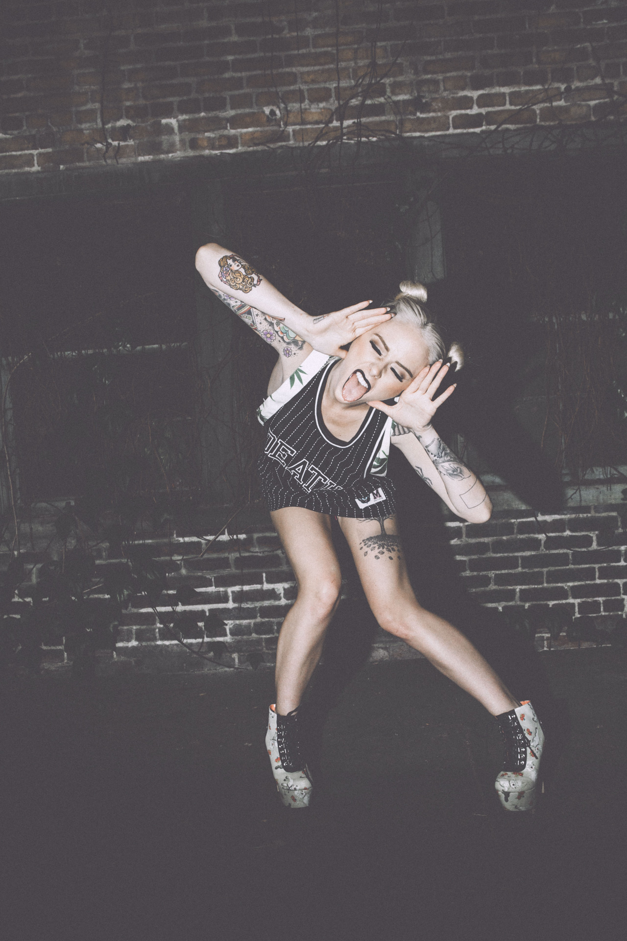 alysha:  alysha nett / teek the sneak / MUA melissa abad / MLTD.com death jersey