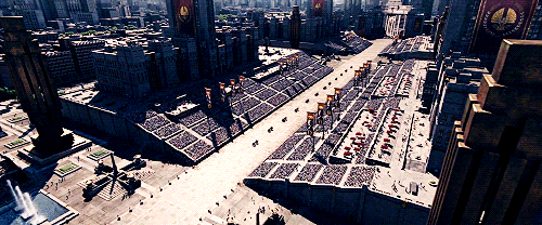 dystopianheroes:  THG MEME: Top 10 favourite ‘Catching Fire’  scenes [9/10]  ↪ “I want you to look straight ahead as if the audience and this whole event are beneath you” - “That should be easy”