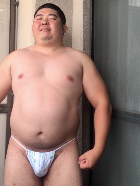 wanosato: mornisen: Sexy handsome man nice body cute 良い