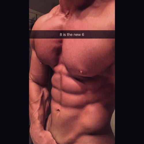 whitepapermuscle:  Mac Robinson 