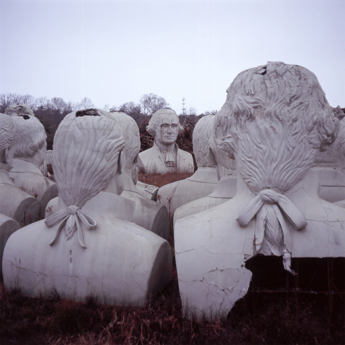 itscolossal:Why Dozens of U.S. President Statues Sit Deteriorating in a Rural Virginia Field