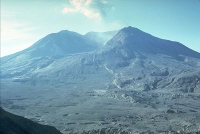 alex-fa-ch:OH and to get an idea of how major the Helens eruption was and why it
