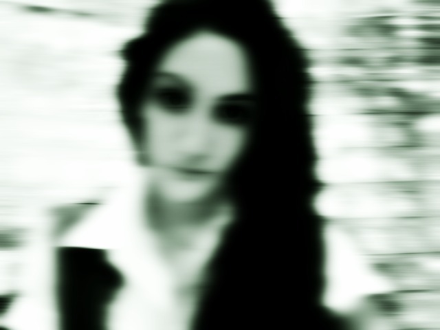 GRUNGE< PALE< DISPOSABLES
