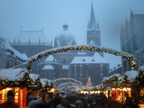 brickbardo: Christmas market. Aachen / Germany