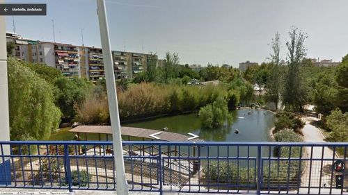 streetview-snapshots:Parque de la Represa from Puente Cristo Del Amor, Marbella