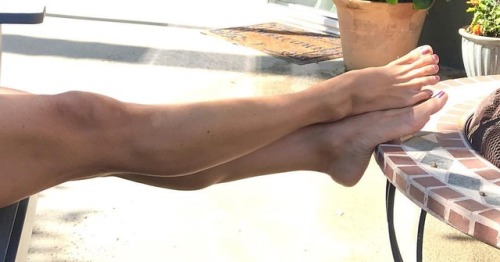 mingslens: #wife #feet #legs #footmodel #legmodel (at Los Angeles, California)www.instagram.